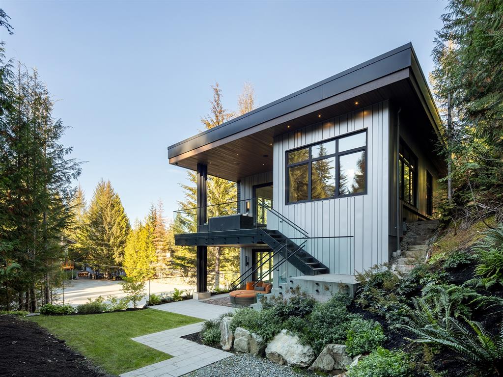 3218 Juniper Place