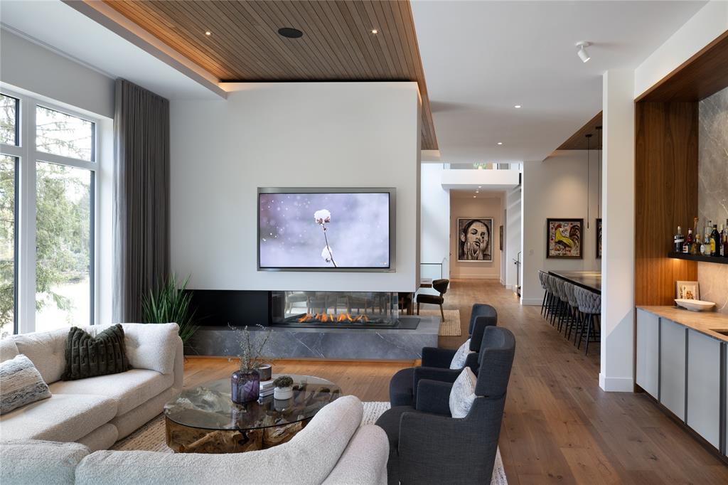 3218 Juniper Place