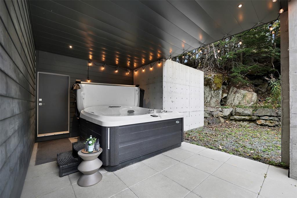 2242 Aspen Drive
