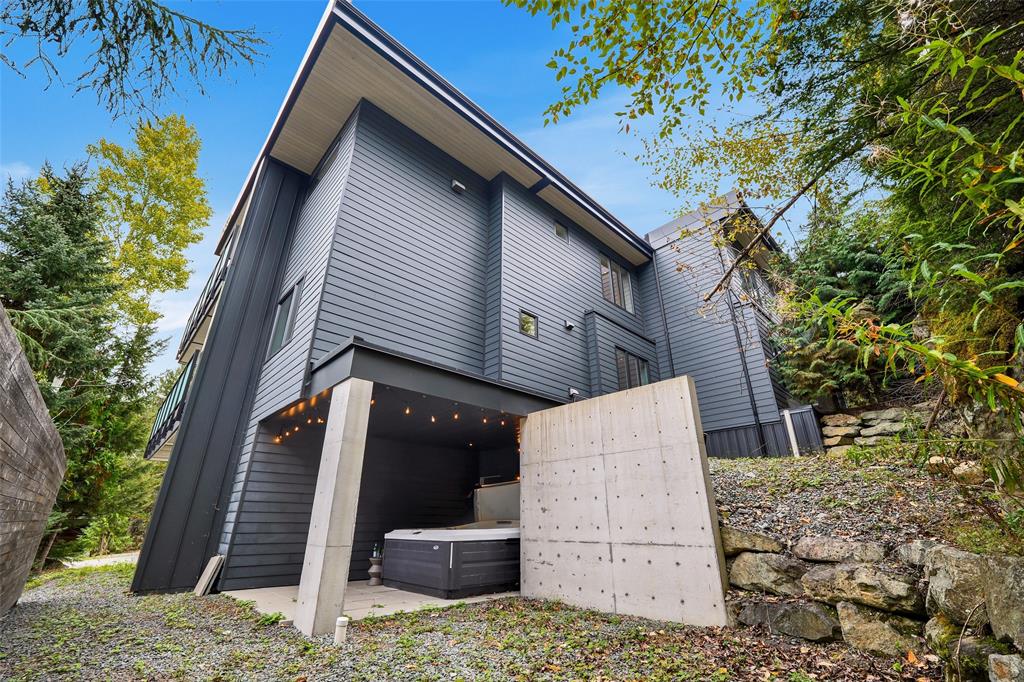 2242 Aspen Drive