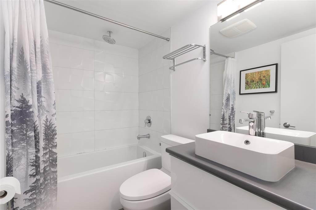 #104 – 2129 Lake Placid Road