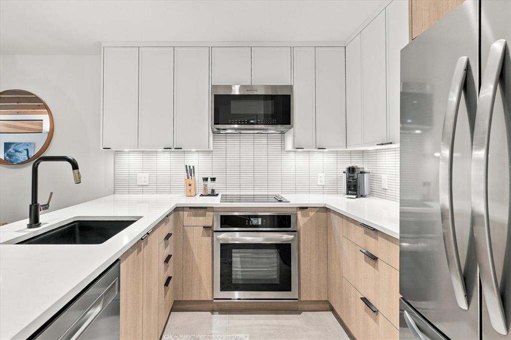 #57 – 4510 Blackcomb Way