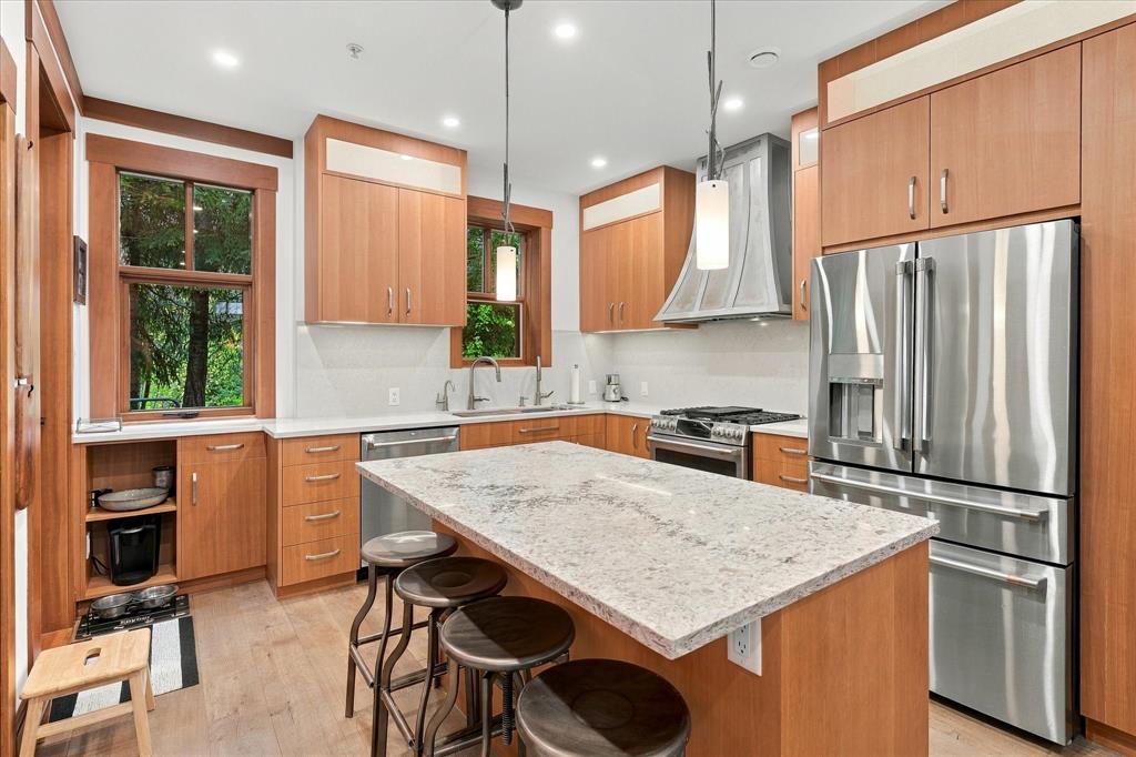 #23 – 2324 Taluswood Place