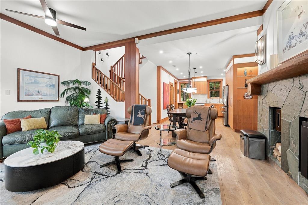 #23 – 2324 Taluswood Place
