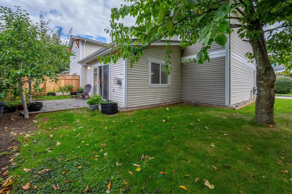 #87 – 1821 Willow Crescent