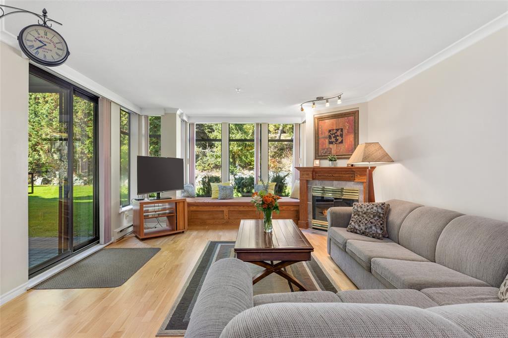 #206 – 3212 Blueberry Drive