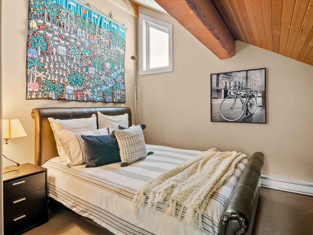 #36 – 6125 Eagle Drive