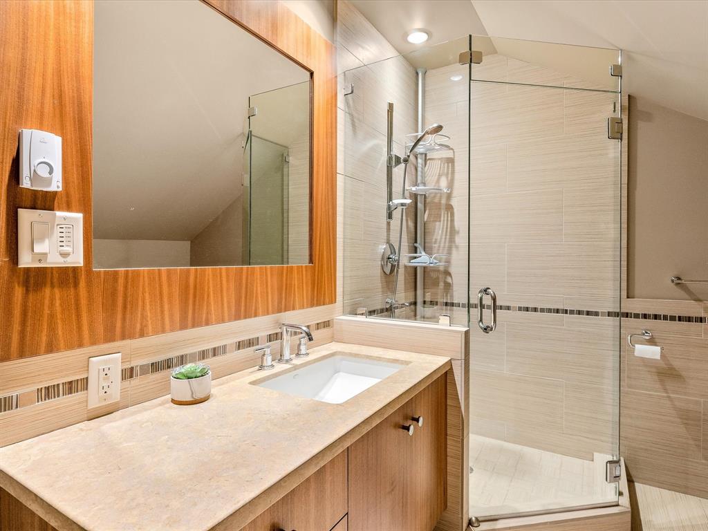 #36 – 6125 Eagle Drive