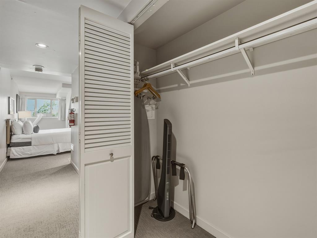 #616 – 4295 Blackcomb Way
