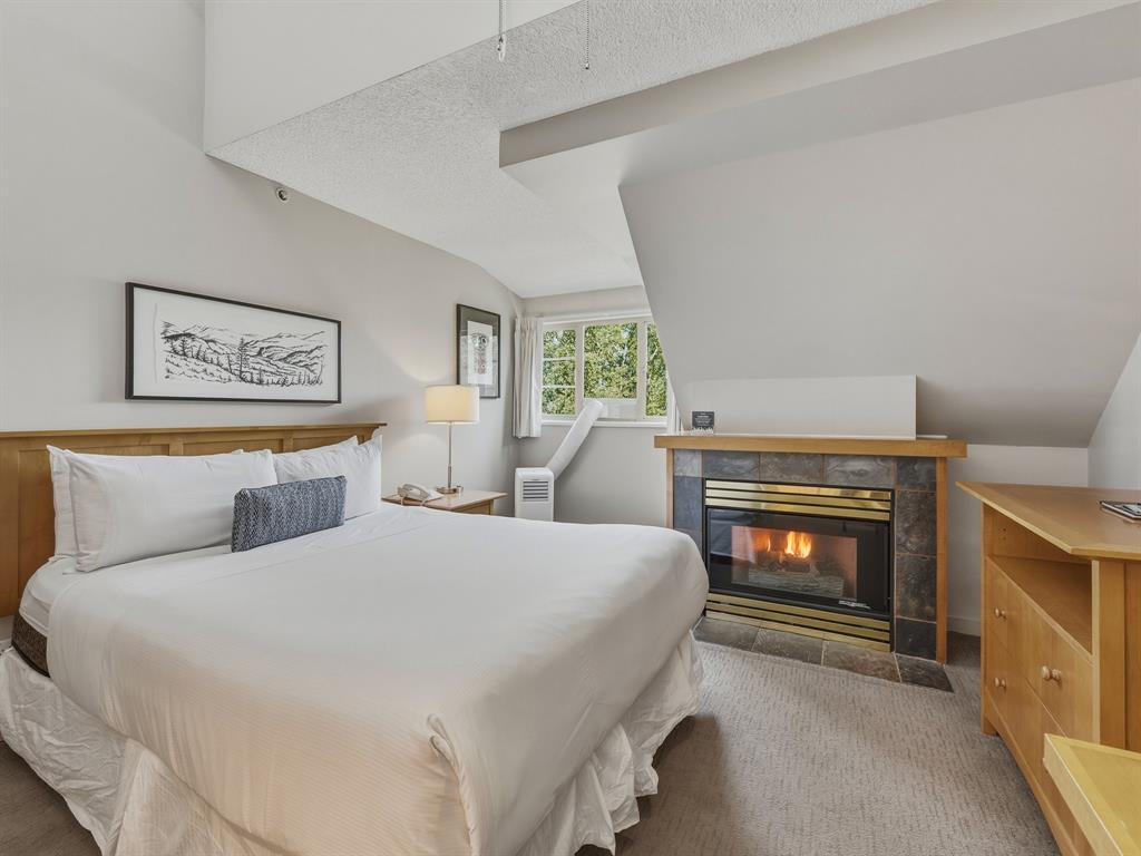 #616 – 4295 Blackcomb Way