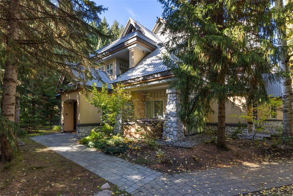 #25 – 4335 Northlands Boulevard