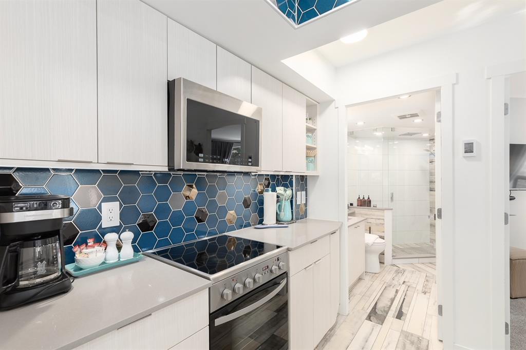 #319 – 4809 Spearhead Drive