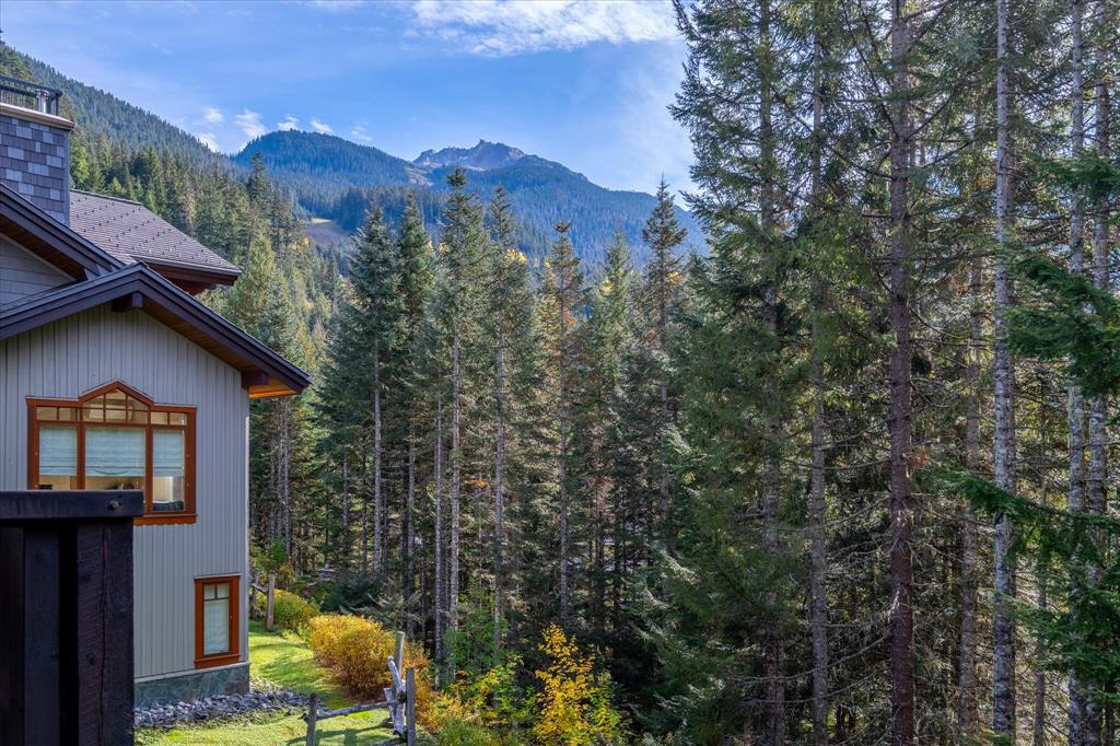 #1 – 2500 Taluswood Place