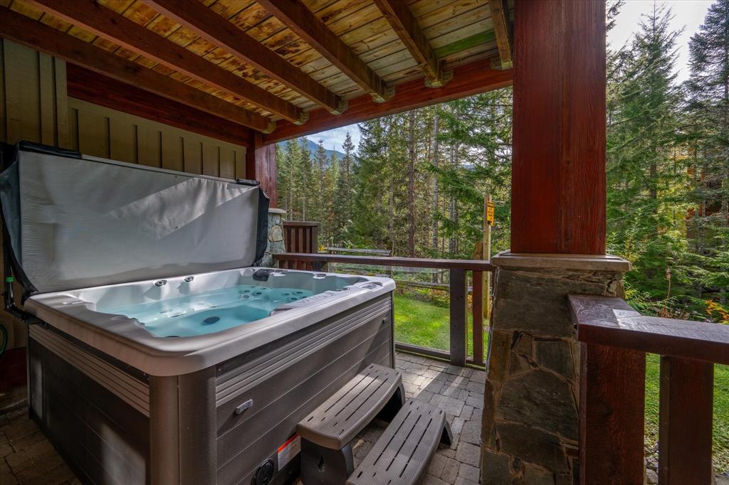 #1 – 2500 Taluswood Place