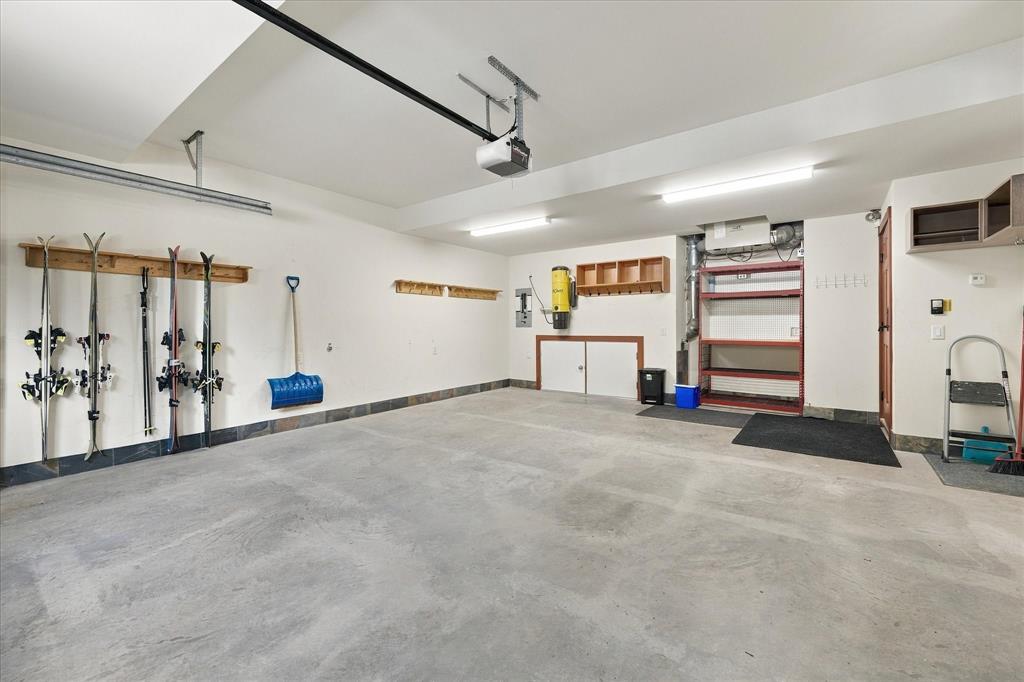 #1 – 2500 Taluswood Place