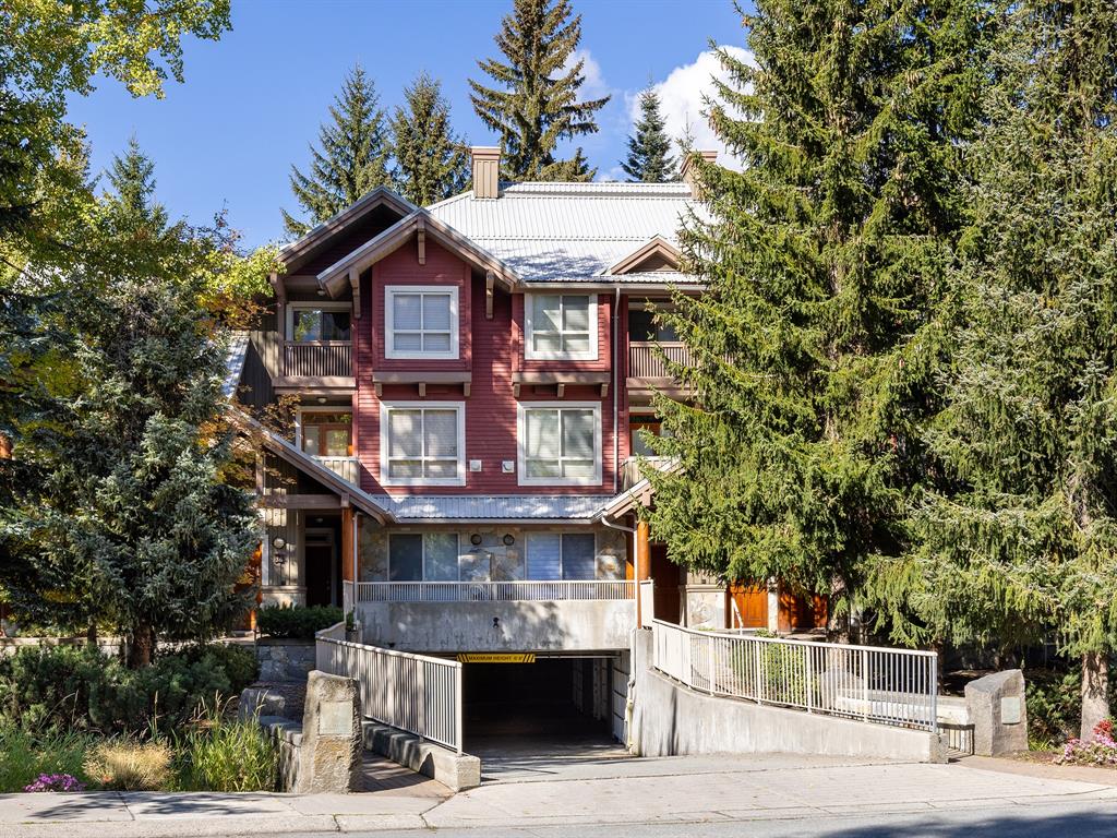 #38 – 4385 Northlands Boulevard