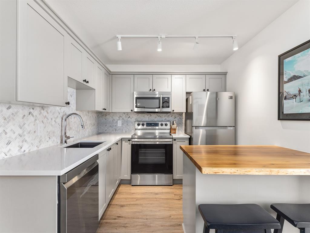 #38 – 4385 Northlands Boulevard
