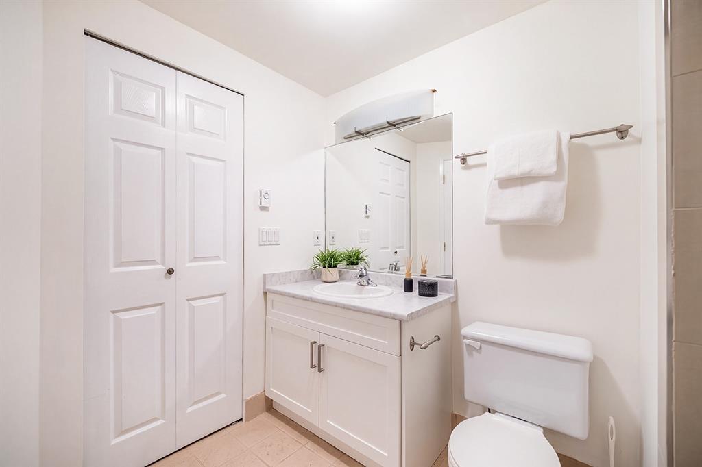 #15 – 2400 Cavendish Way