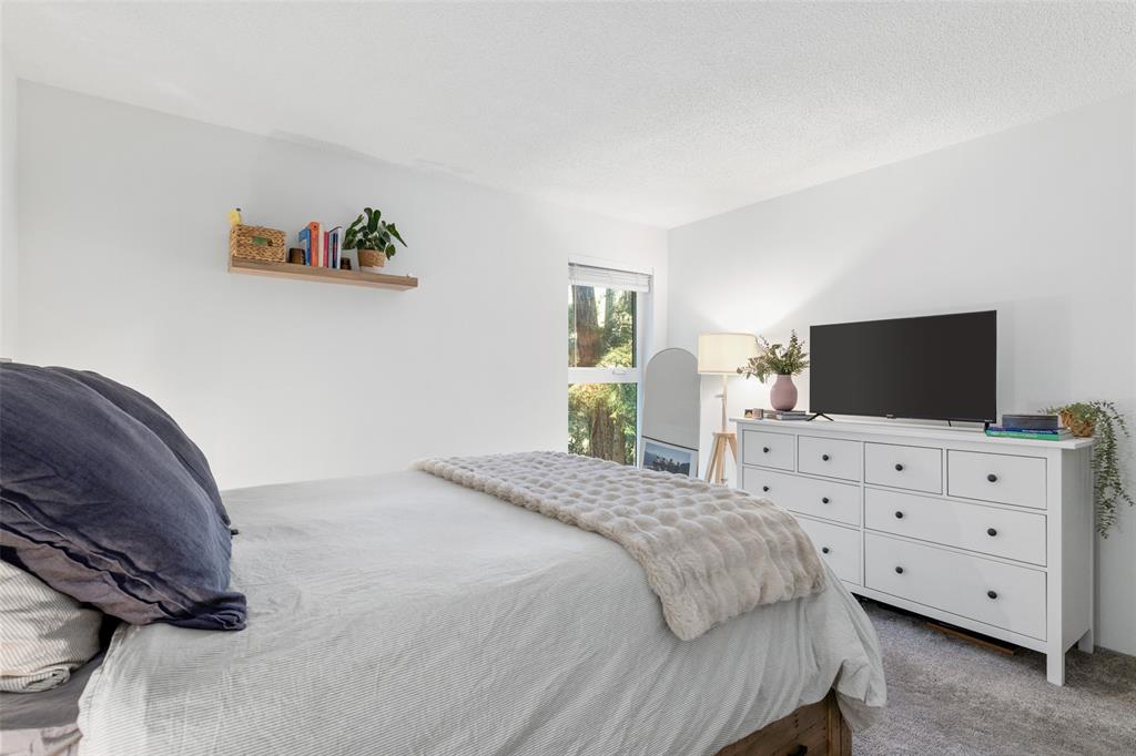 #G104 – 1400 Alta Lake Road