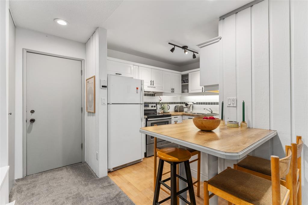 #G104 – 1400 Alta Lake Road