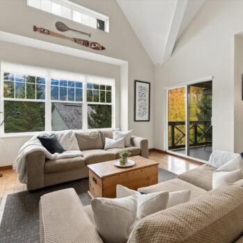 #309 – 3300 Ptarmigan Place