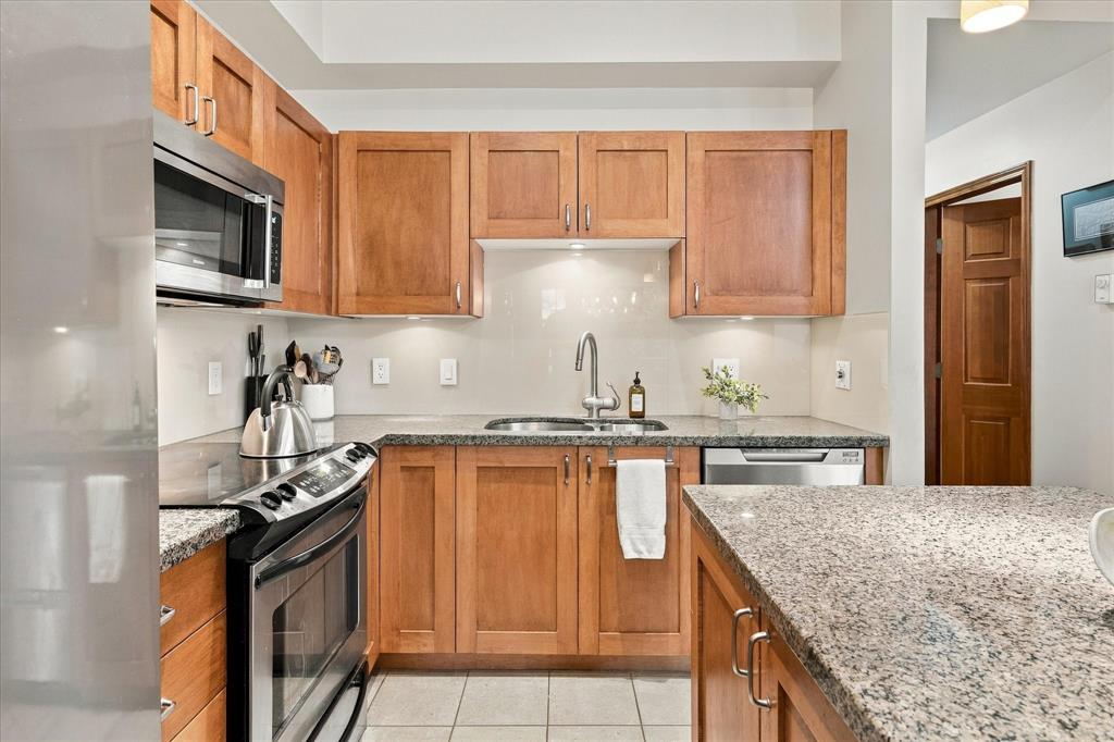 #309 – 3300 Ptarmigan Place