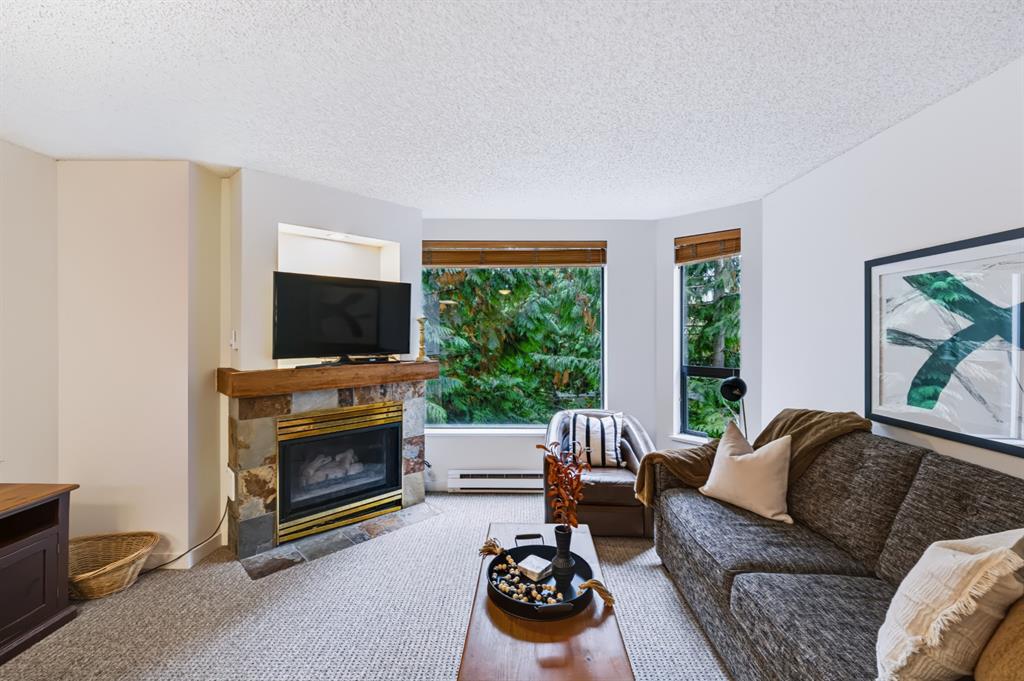 #207 – 4809 Spearhead Drive