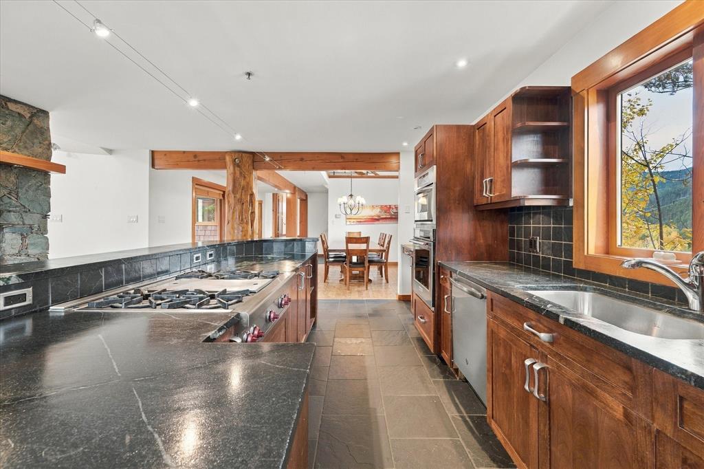 1777 Pinewood Drive