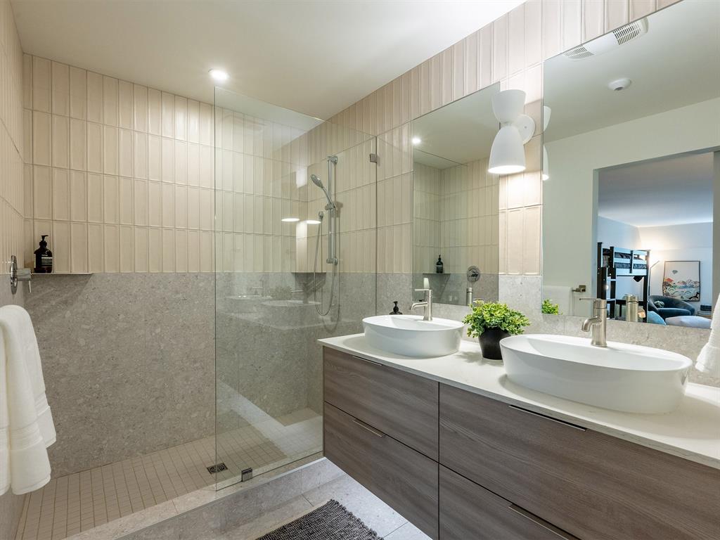 #309 – 4365 Northlands Boulevard