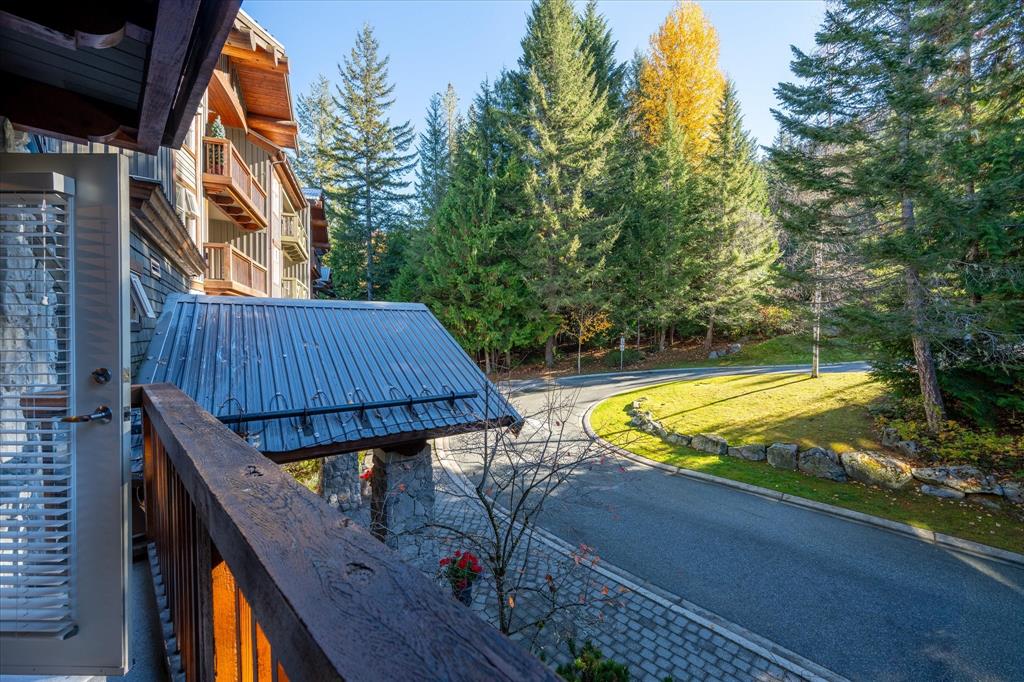 #318 – 4660 Blackcomb Way