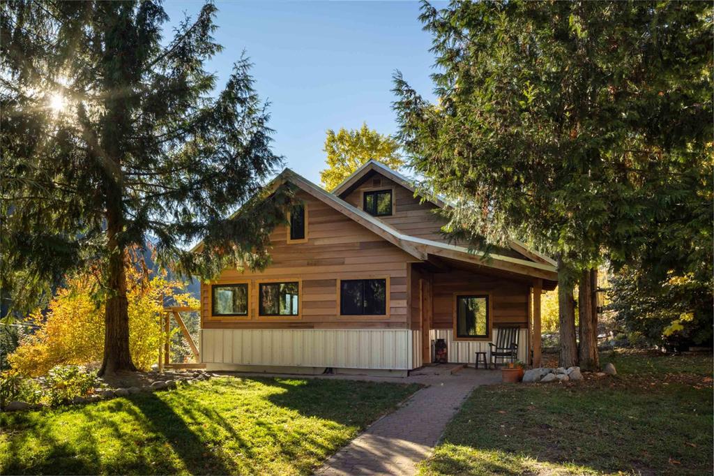 9521 Pemberton Portage Road