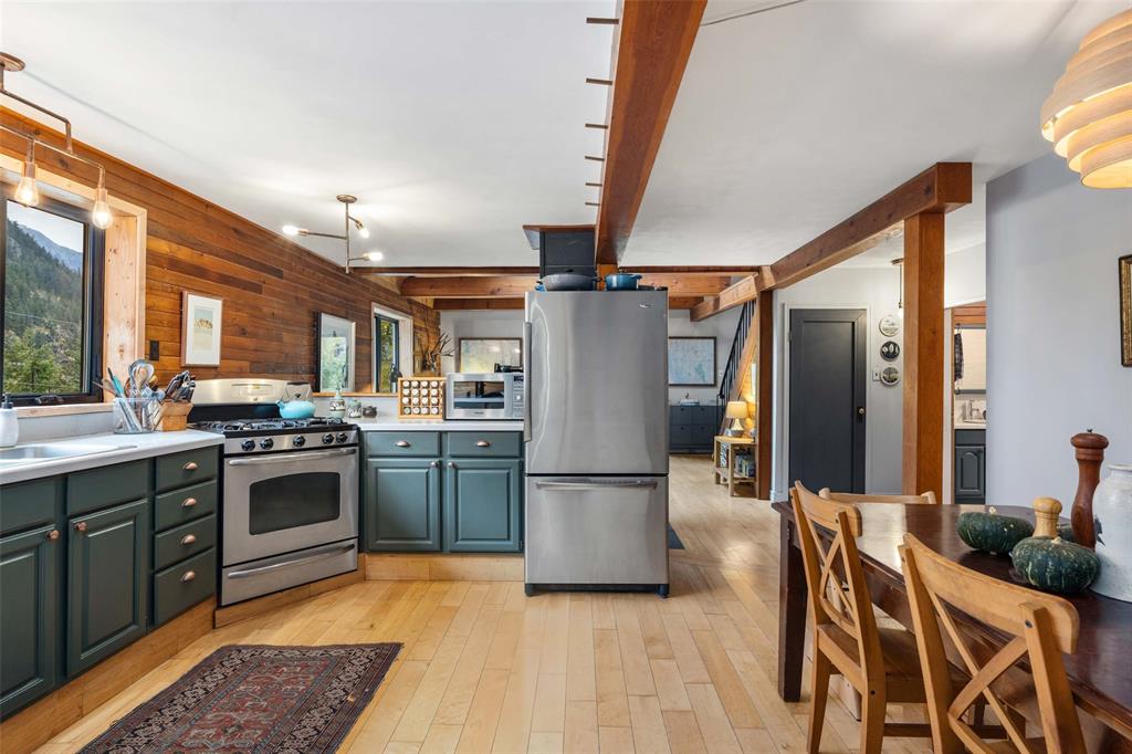 9521 Pemberton Portage Road
