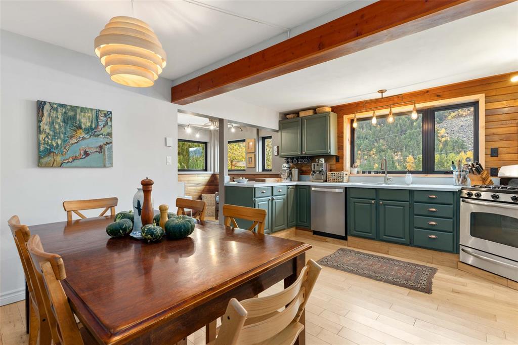 9521 Pemberton Portage Road