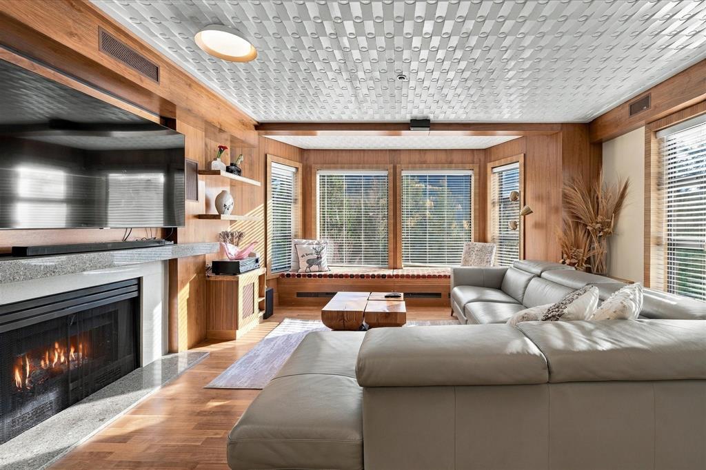 #323 – 3309 Ptarmigan Place