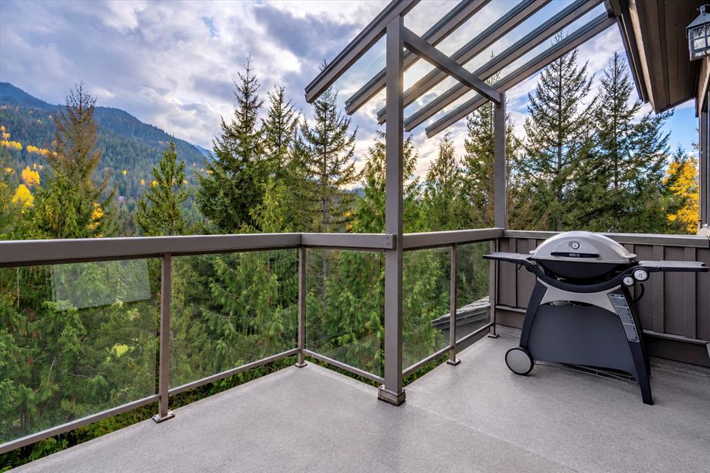 #323 – 3309 Ptarmigan Place