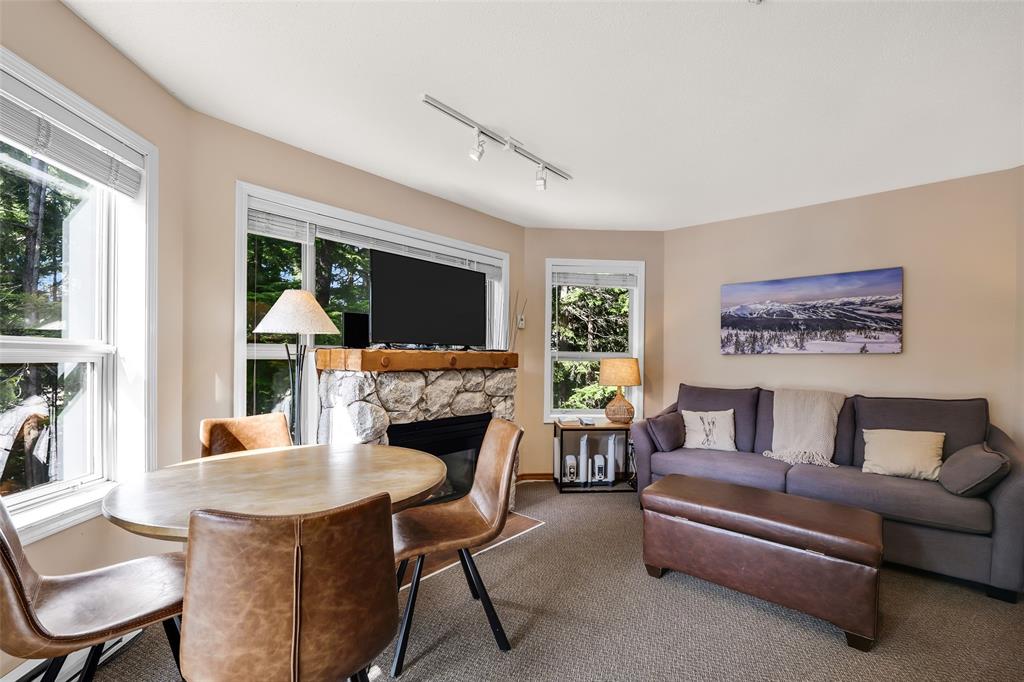 #212 – 4800 Spearhead Drive