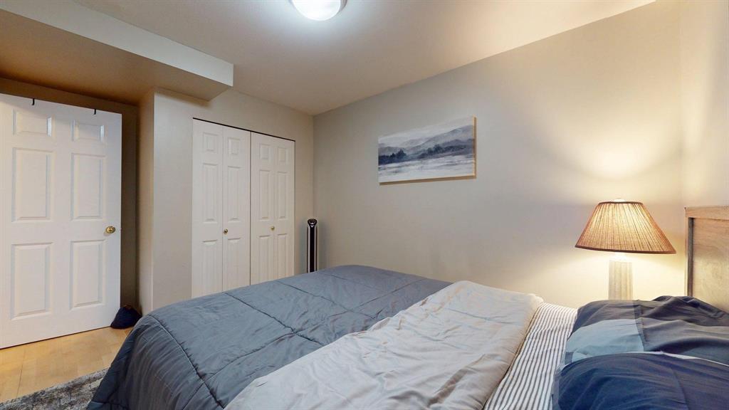 #201 – 1468 Pemberton Avenue