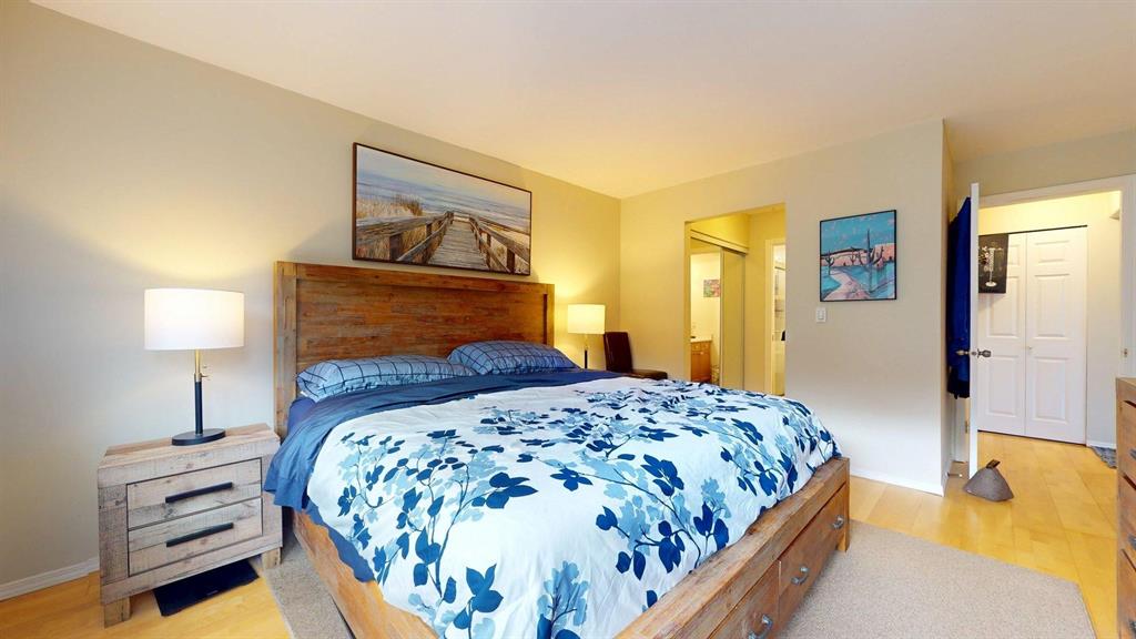#201 – 1468 Pemberton Avenue