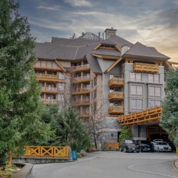 #322 – 4591 Blackcomb Way