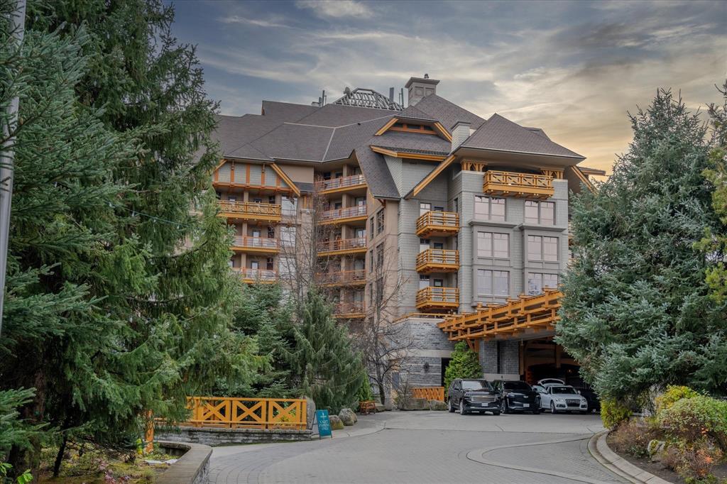 #322 – 4591 Blackcomb Way