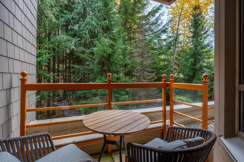 #322 – 4591 Blackcomb Way